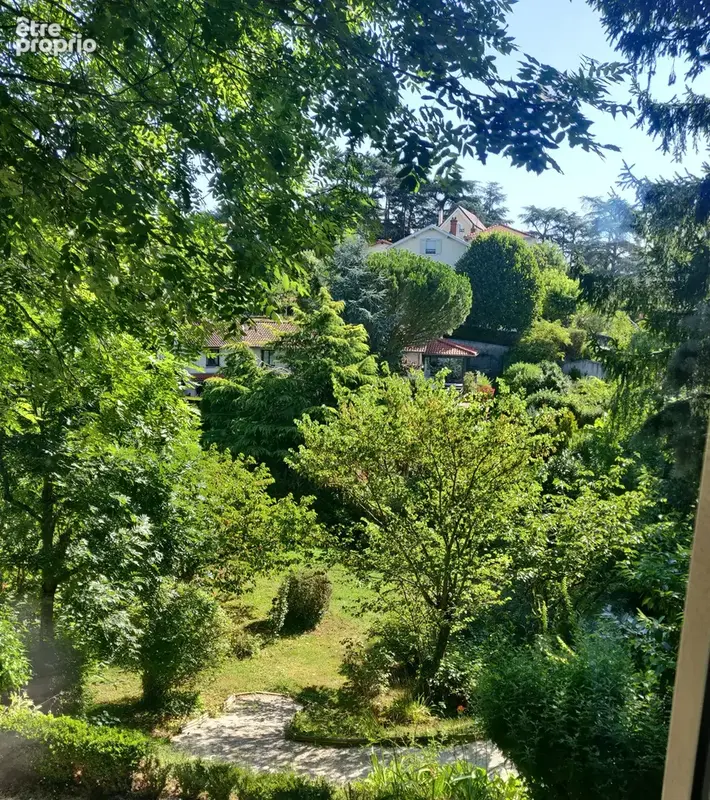 Photo Maison à Rillieux-La-Pape au prix de 695 000€