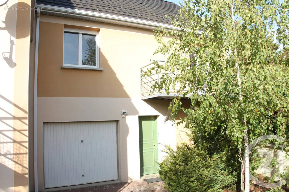 Maison à AUXERRE