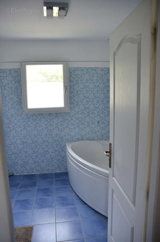 Maison à ISSAMOULENC