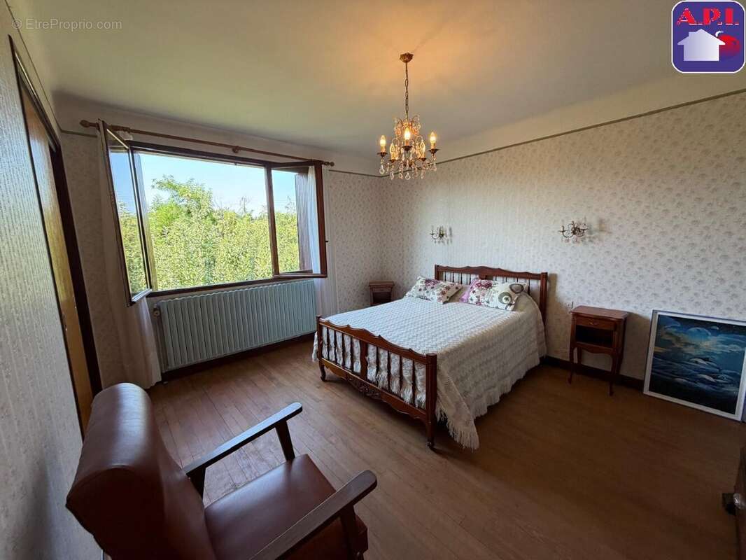 Maison 80 m² à Montjoie-En-Couserans  - photo 4