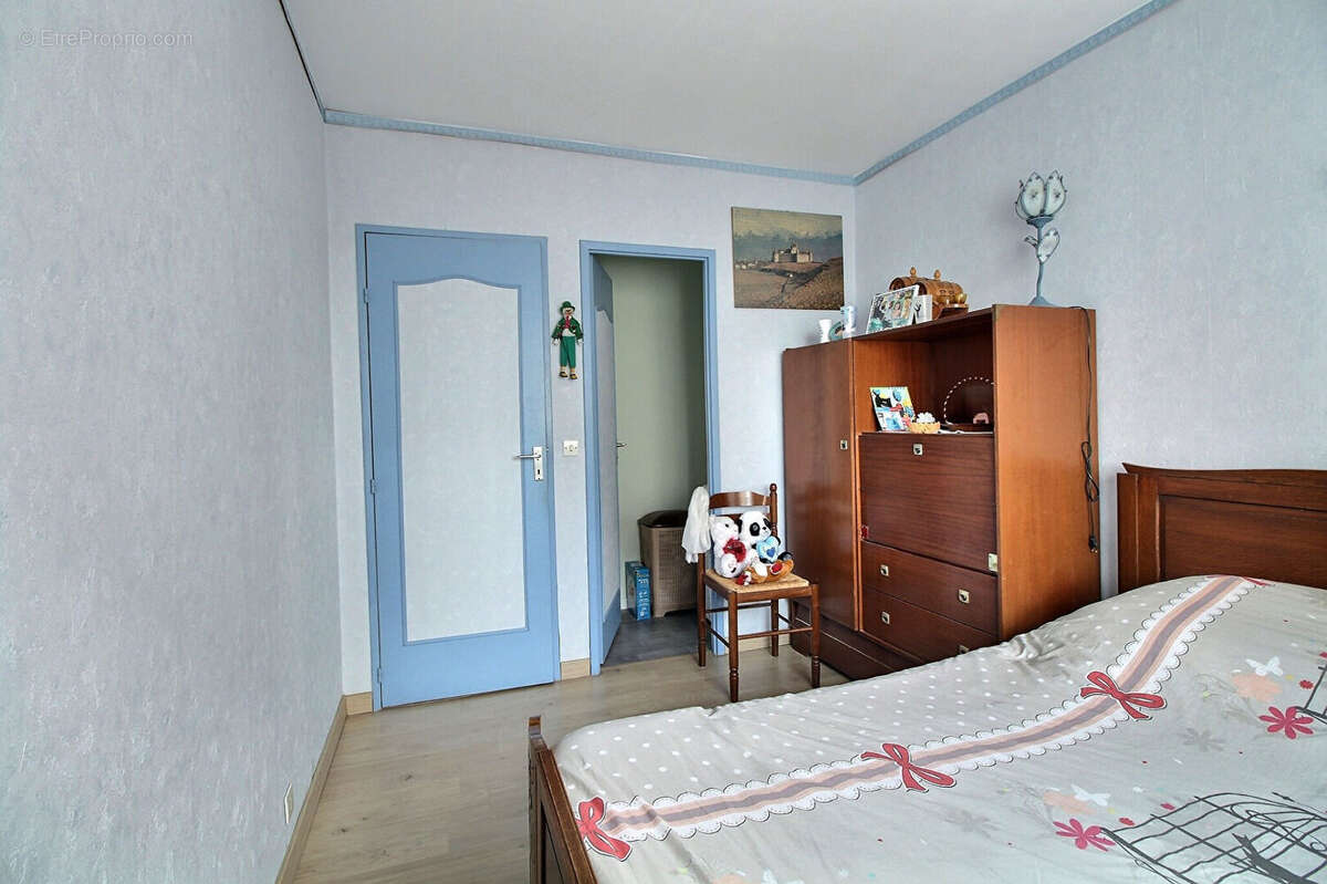 Appartement à COLOMBES