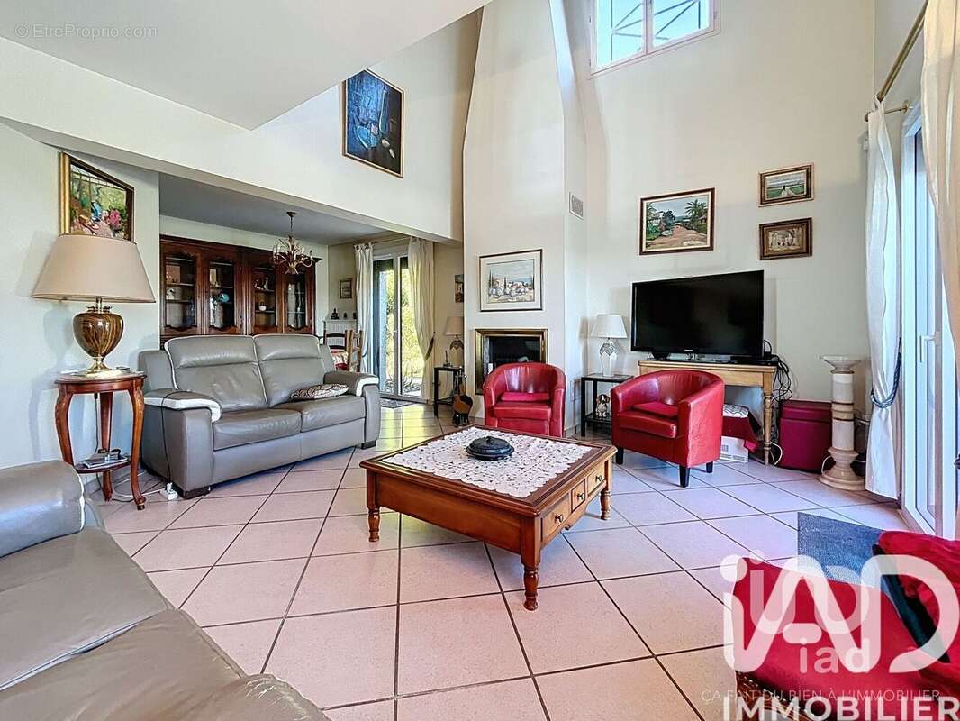 Photo 7 - Maison à COMMUNAY