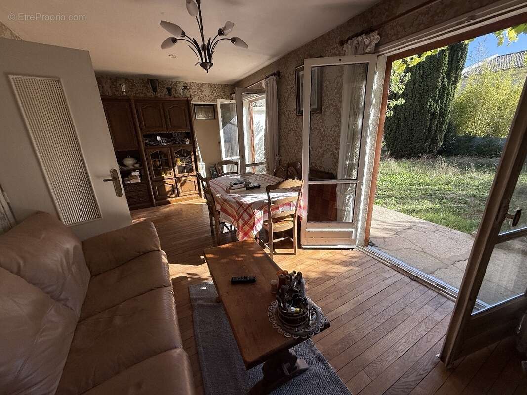 Maison à CHAMPIGNY-SUR-MARNE