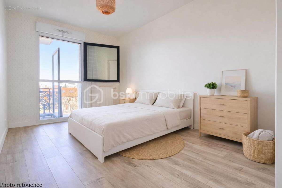 Appartement à PONTAULT-COMBAULT