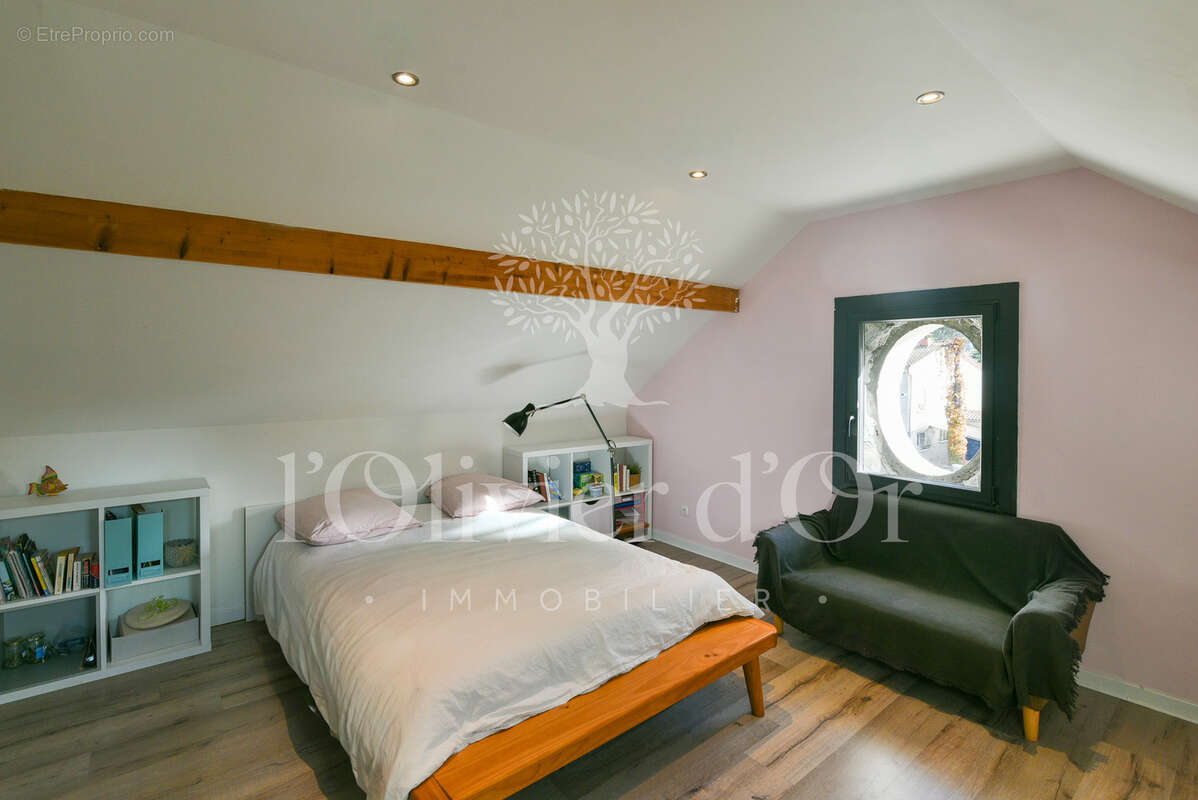 Maison à VAISON-LA-ROMAINE