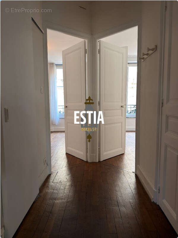 Appartement 57 m² à Nancy  - photo 9