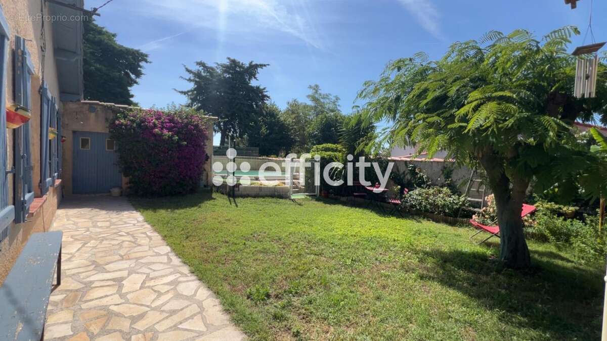 Maison 96 m² à Martigues  - photo 9