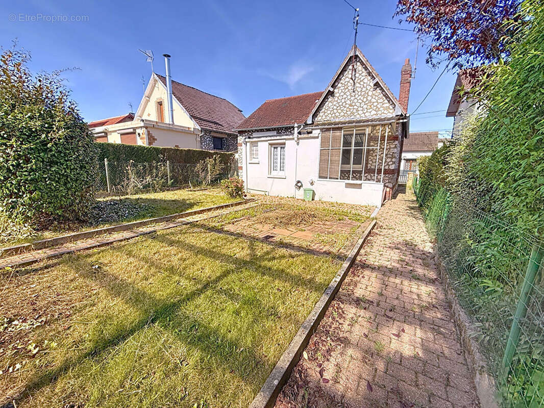 Maison à SOTTEVILLE-LES-ROUEN