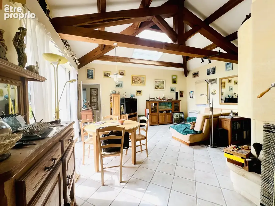Villa T4 de 147m2 avec vue ,piscine, garage sur 1200m2 de terrain - photo 8