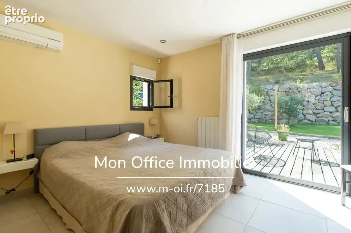 Référence : 7185-SLE - Maison contemporaine de 250 m2 au calme absolu - photo 7