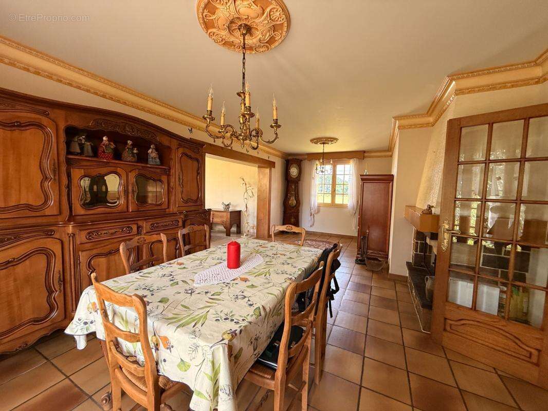 EN EXCLUSIVITE ! Pavillon de 114m², sur sous sol,  terrain de 956m2 169 900 € - photo 24
