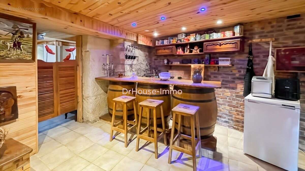 Maison à VAUX-EN-BEAUJOLAIS