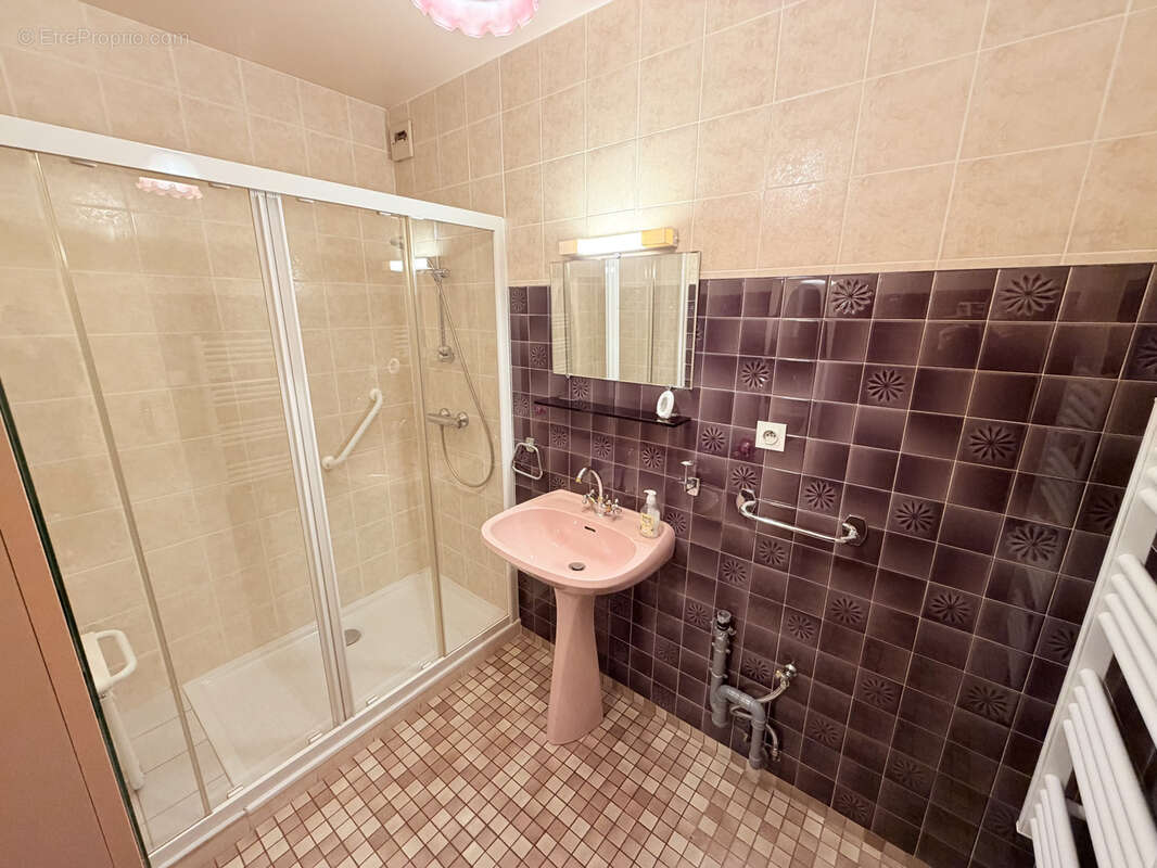 Appartement à SAINT-JEAN-DE-MAURIENNE