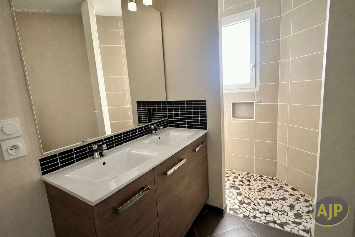 Maison à CASTELNAU-DE-MEDOC