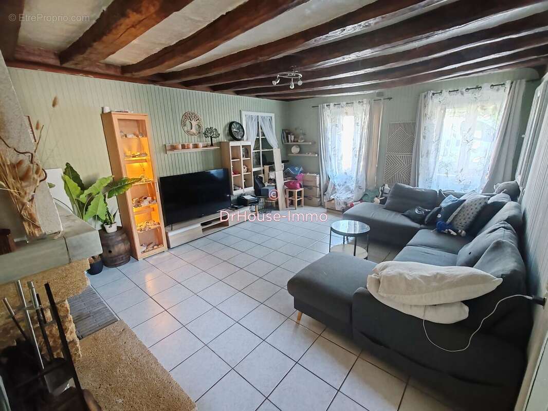 Maison à PORT-DE-PILES