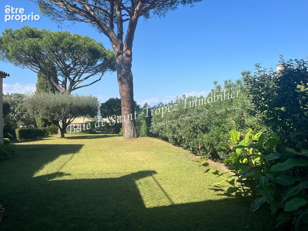 Villa vue mer, à proximité de la Place des Lices - photo 11