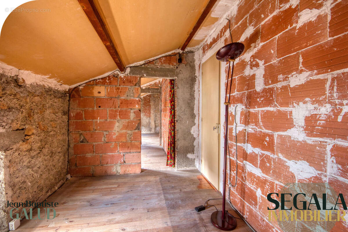 Maison Lumineuse - 3 chambres - photo 23