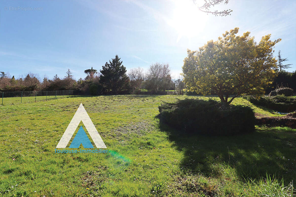 Maison à VIGOULET-AUZIL