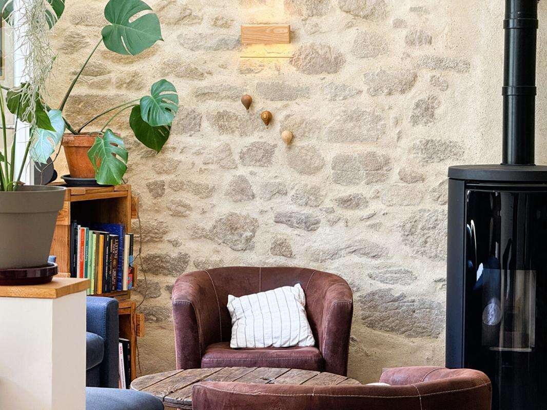 Le Charme de l'Authenticité, le Confort du Moderne au centre bourg de CRAC'H - photo 6