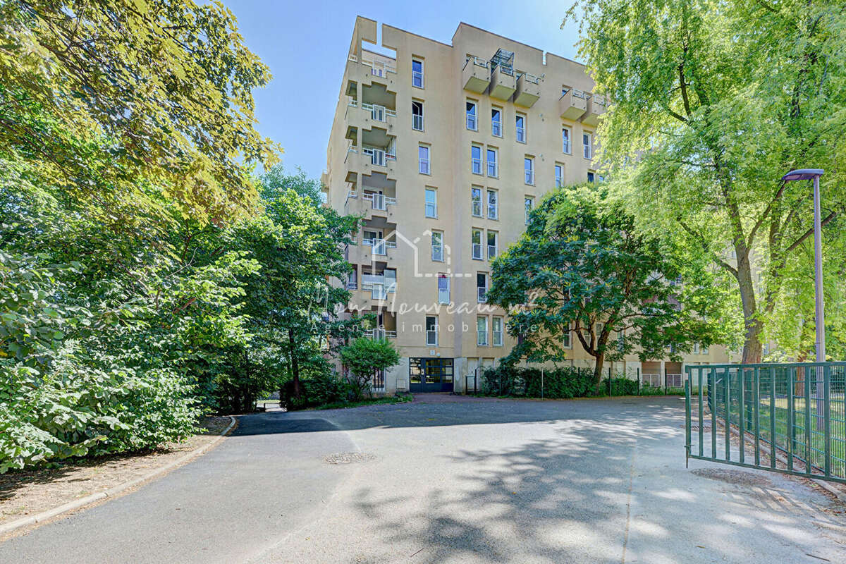 Appartement Champs Sur Marne 3 pièce(s) 67 m² DPE C - photo 14