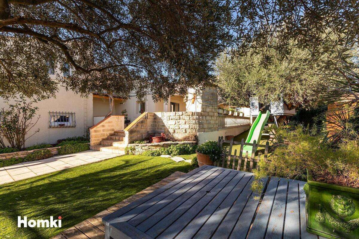 Maison à VILLEVEYRAC