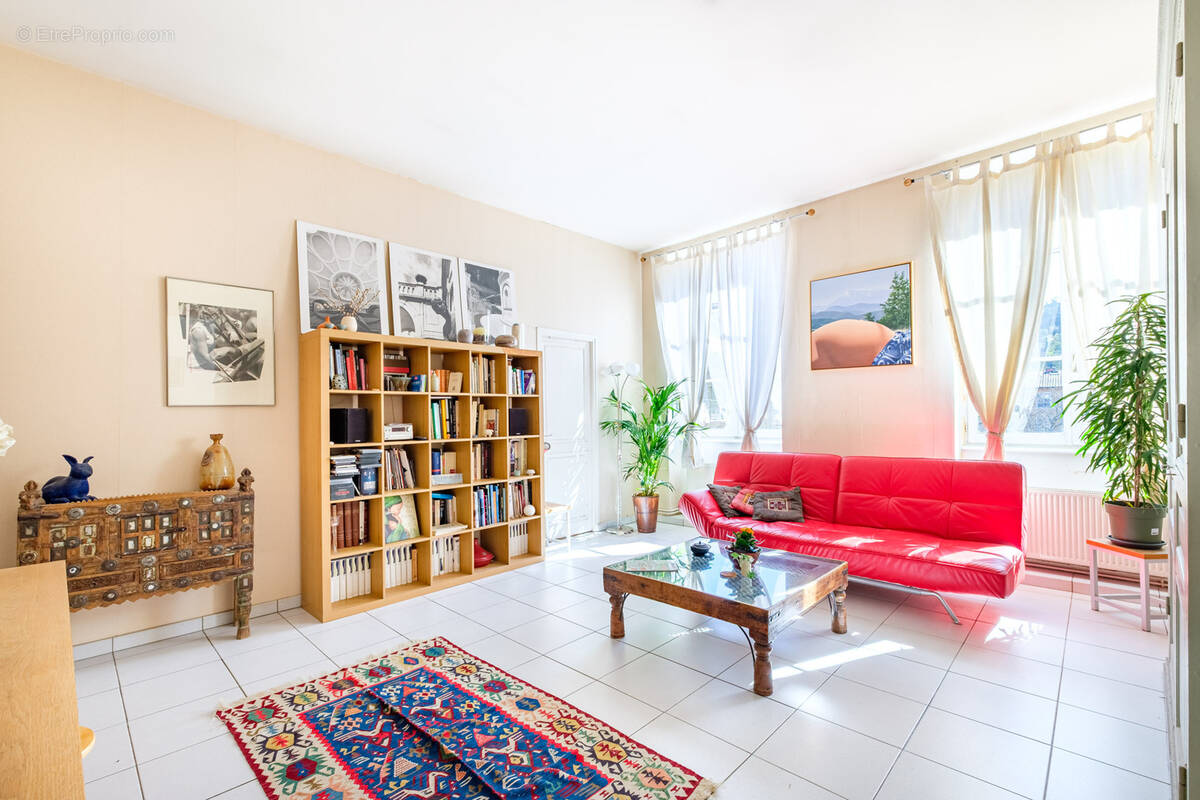 Appartement à LYON-9E
