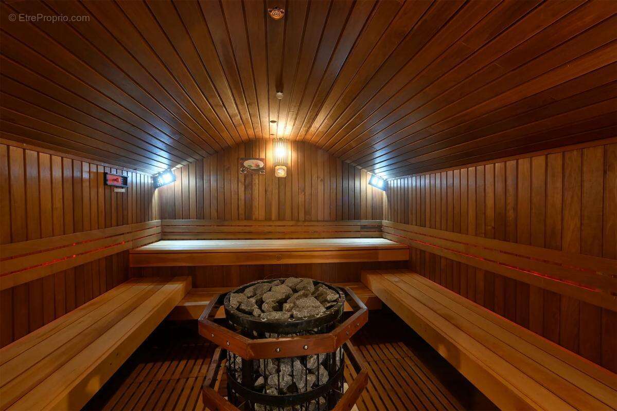 Maison à SAINT-ALBAN-AURIOLLES