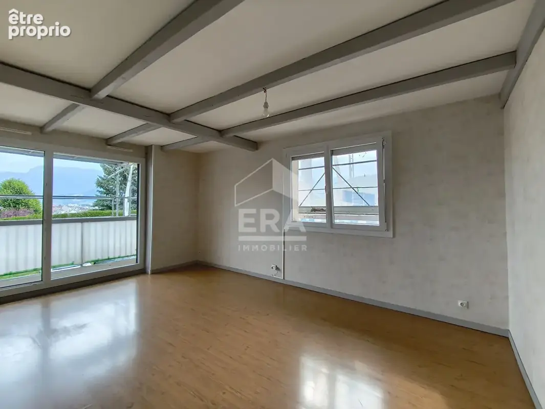Appartement 81m² à Cran Gevrier - photo 3