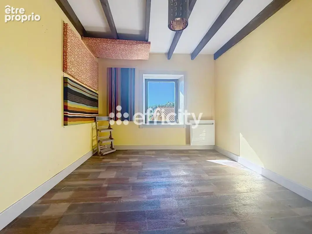 Maison 8 pièces 176 m² à vendre à Saint-Remy-Sur-Durolle (63550) - photo 11