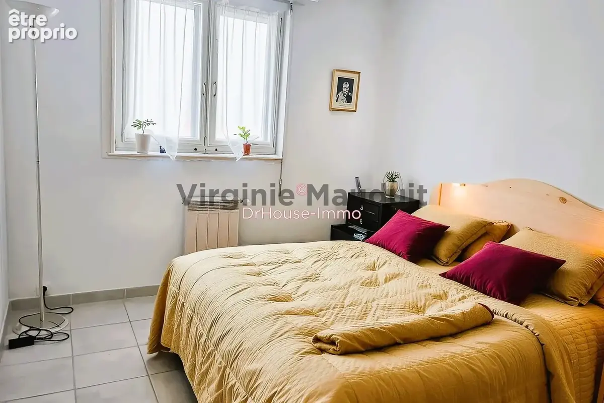 Appartement 85 m² à Marseille-12e  - photo 5