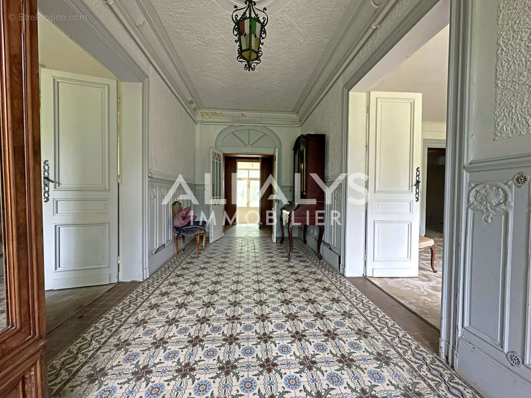 Maison à GENISSAC