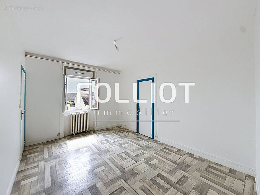 Appartement à SAINT-PAIR-SUR-MER