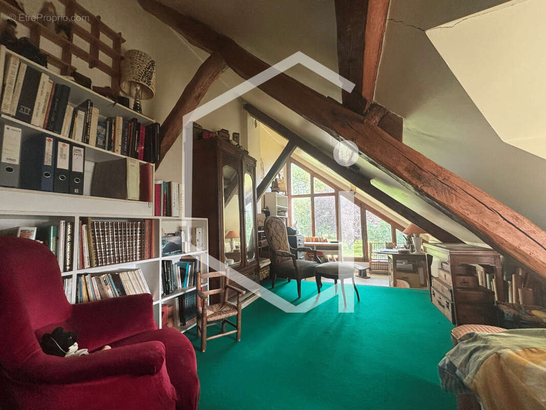 Maison à SURY-PRES-LERE