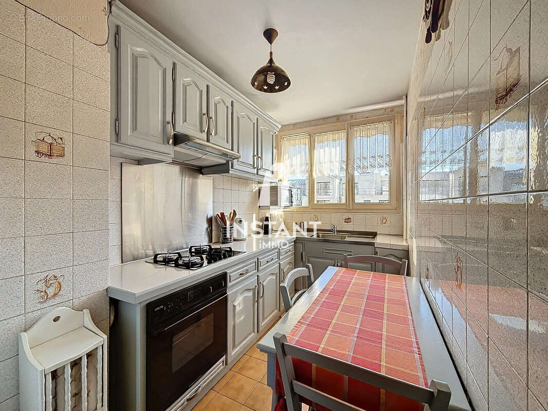 Appartement à NOGENT-SUR-MARNE