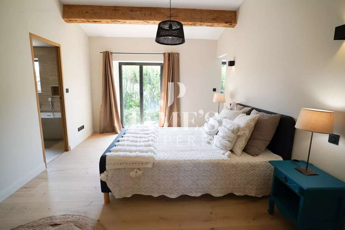 Maison à SAINT-REMY-DE-PROVENCE