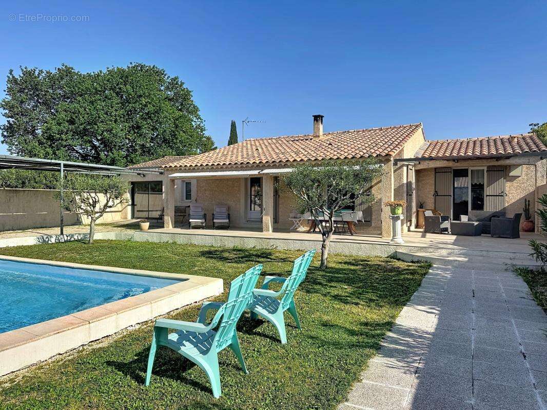 Maison à VEDENE