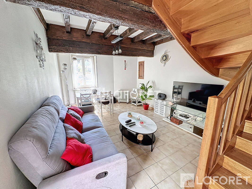 Maison à PIOLENC