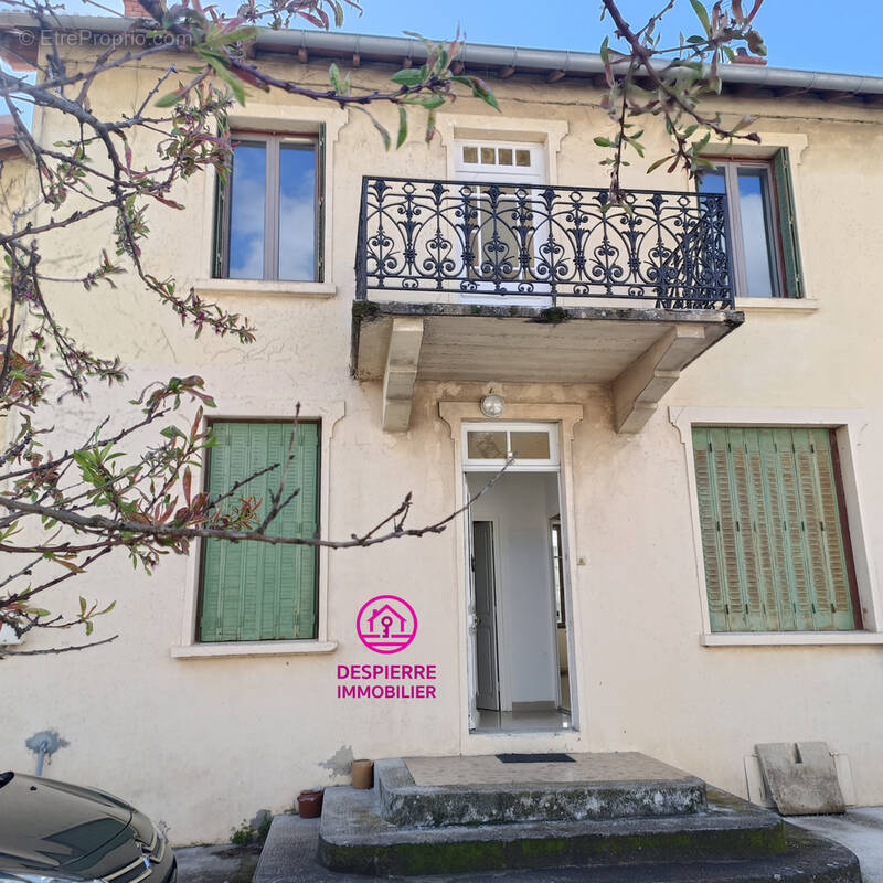 Maison à LE PEAGE-DE-ROUSSILLON