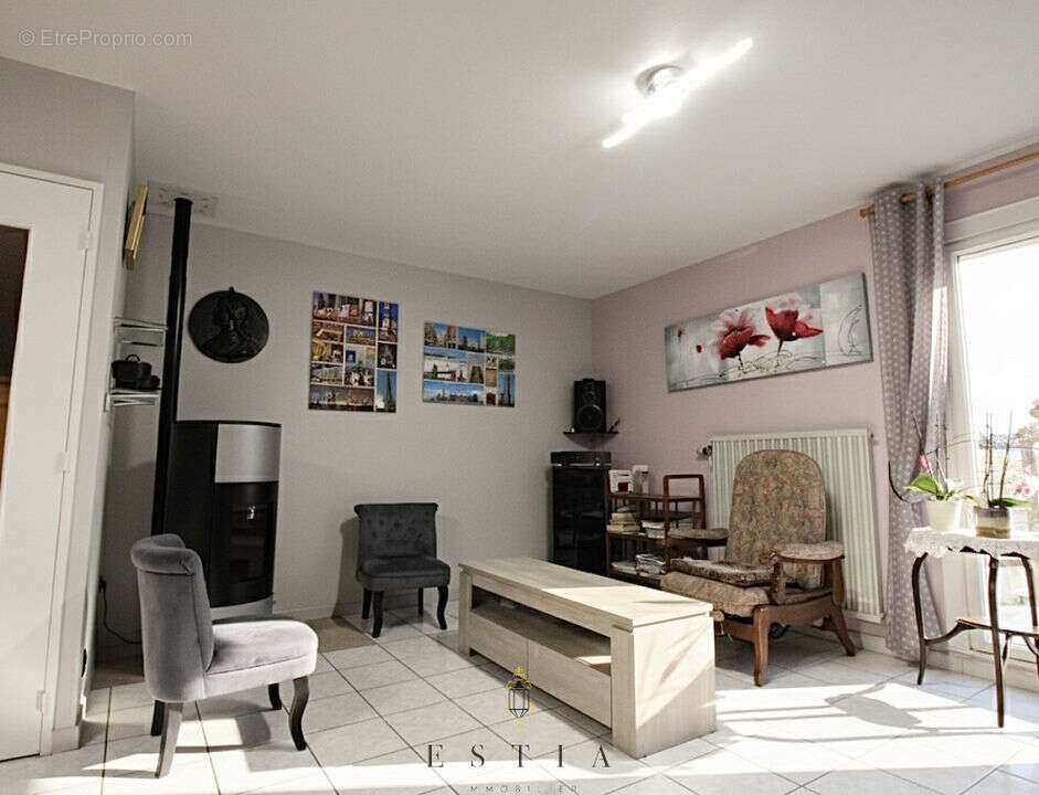 Maison à BOUXIERES-AUX-DAMES