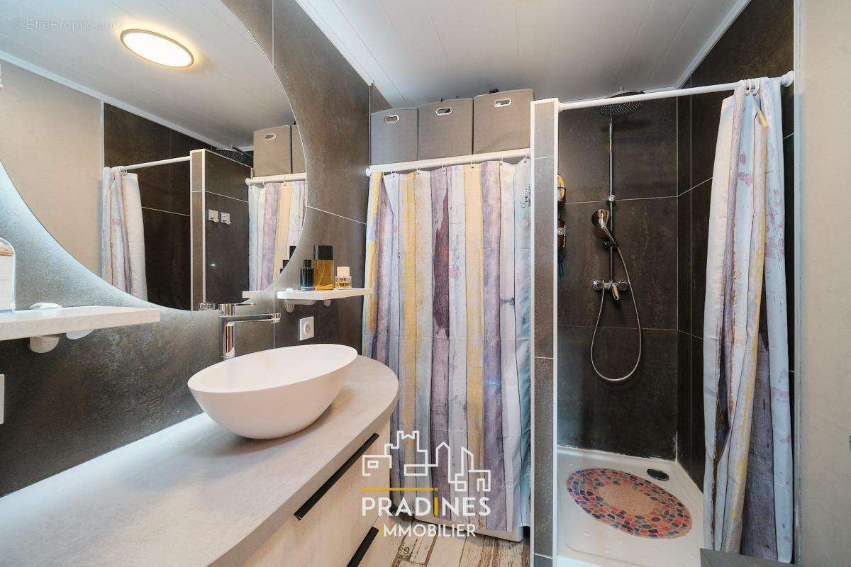 Appartement à SAINT-PRIEST