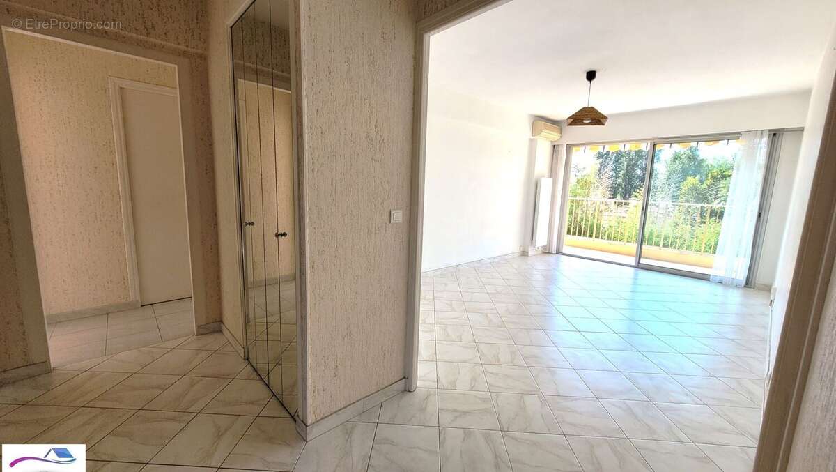 Appartement 68 m² à Mandelieu-La-Napoule  - photo 3