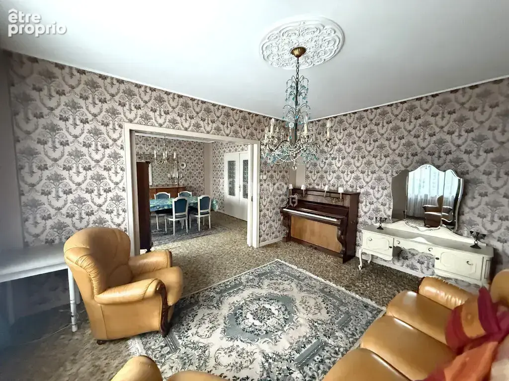 Vends à Boulay, une grande maison familiale de 6 chambres - photo 2