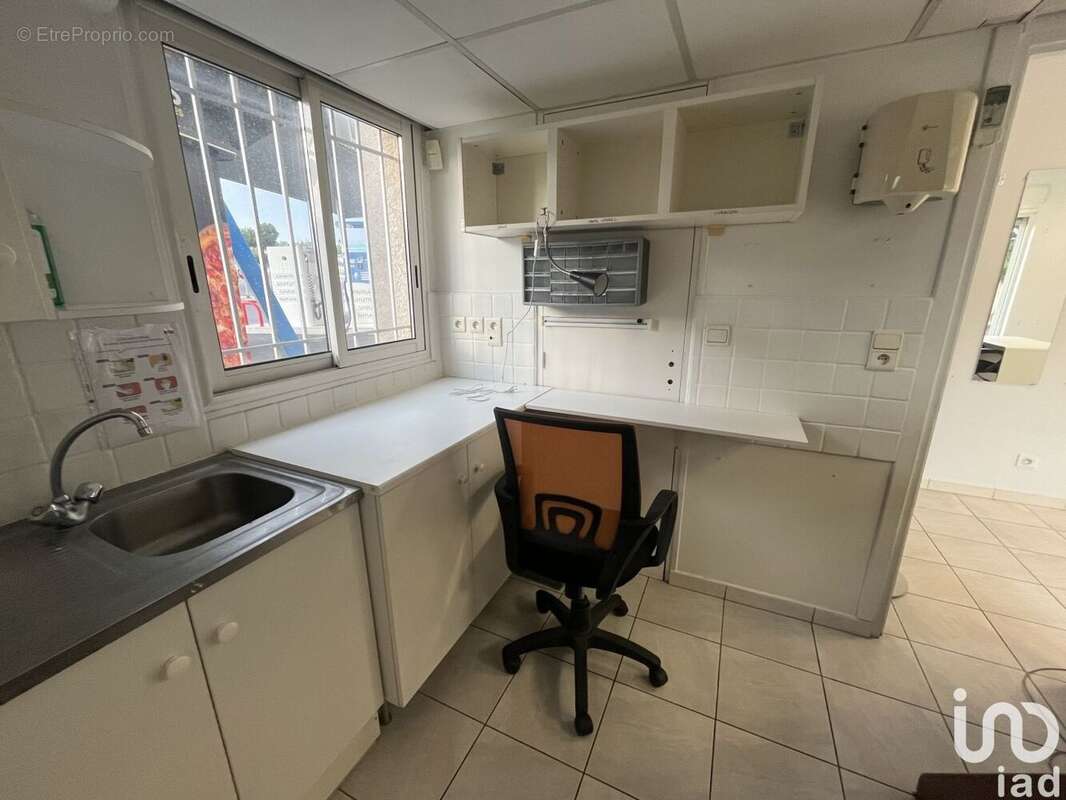 Photo 2 - Commerce à FORCALQUIER