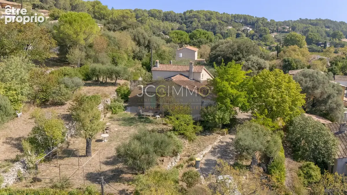 Villa T4 avec 2 698m2 de terrain / Vue dominante - photo 3