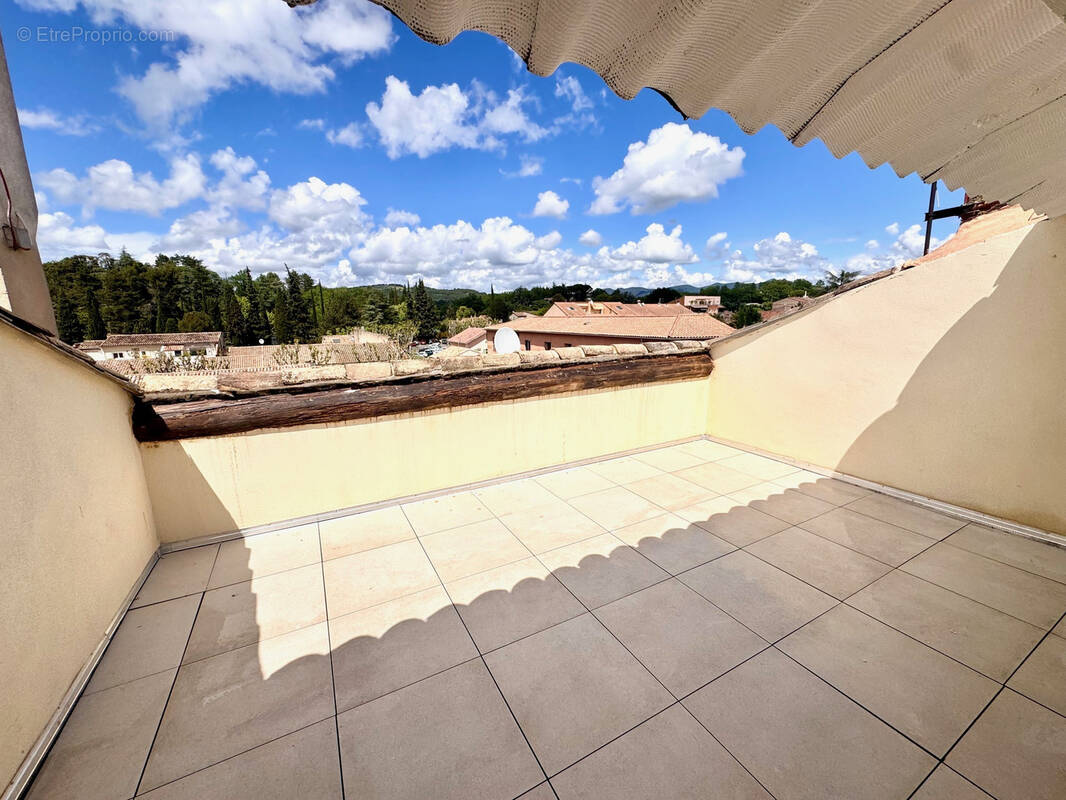 Appartement à VAISON-LA-ROMAINE
