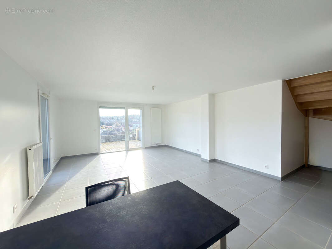 Appartement à MEYTHET