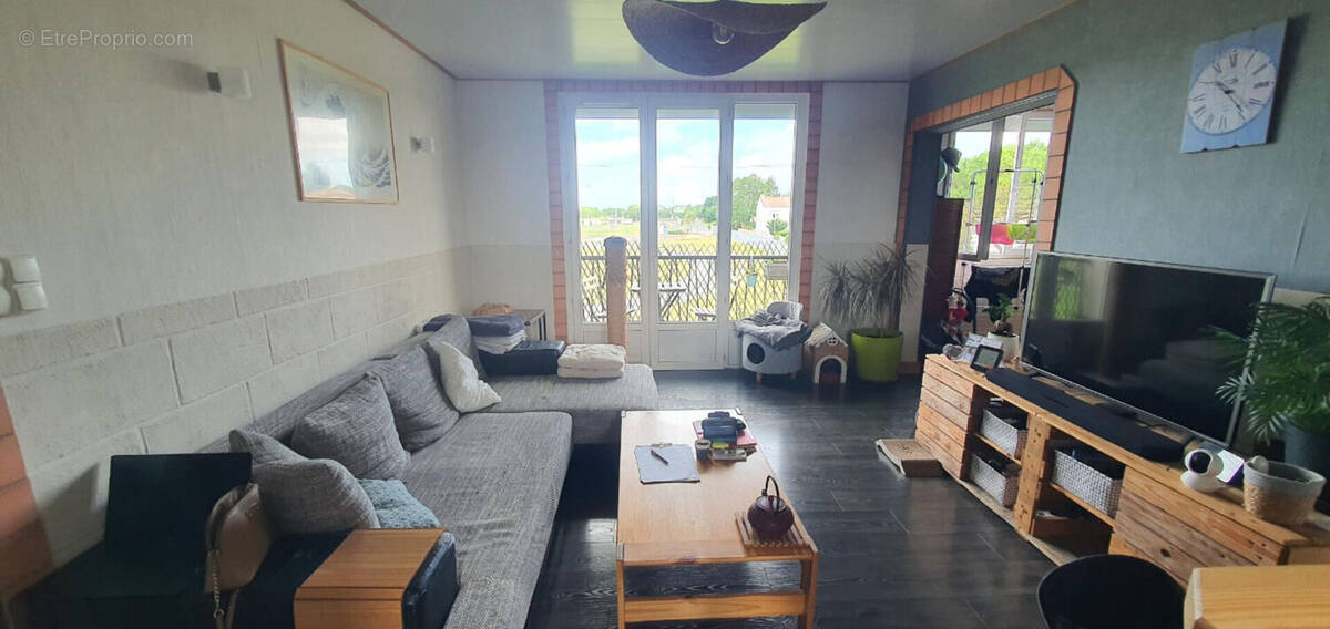 Appartement à TONNAY-CHARENTE