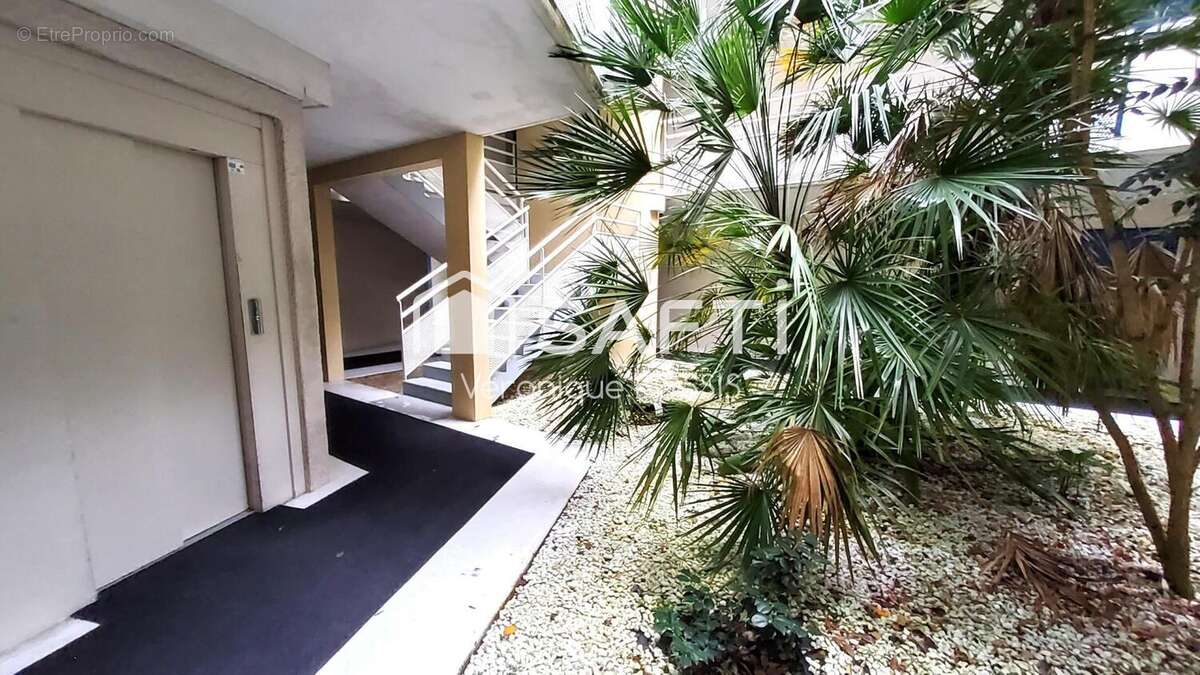 Appartement 35 m² à La Roche-Sur-Yon  - photo 5