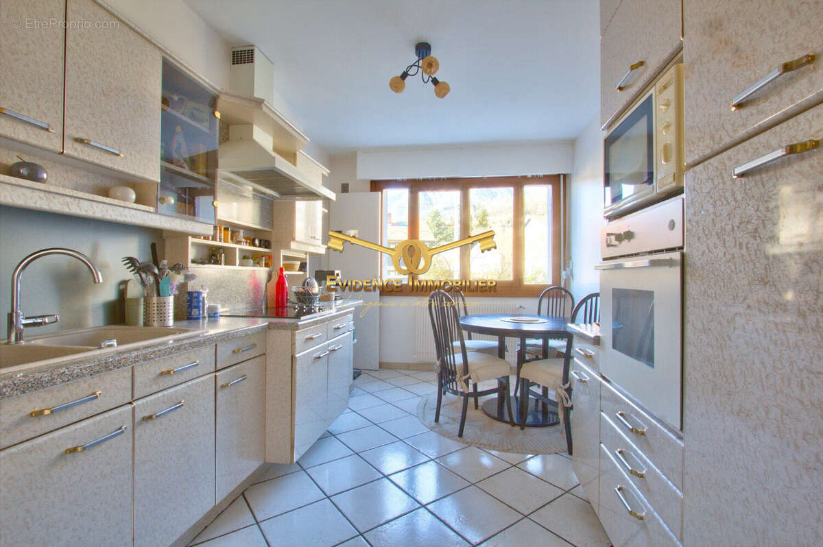 Appartement à ALBERTVILLE