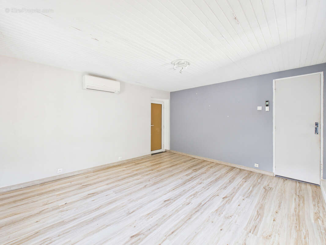 Maison à SAINT-MAURICE-DE-LIGNON